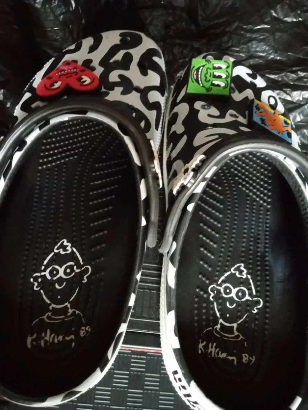 KEITH HARING X CROCS 